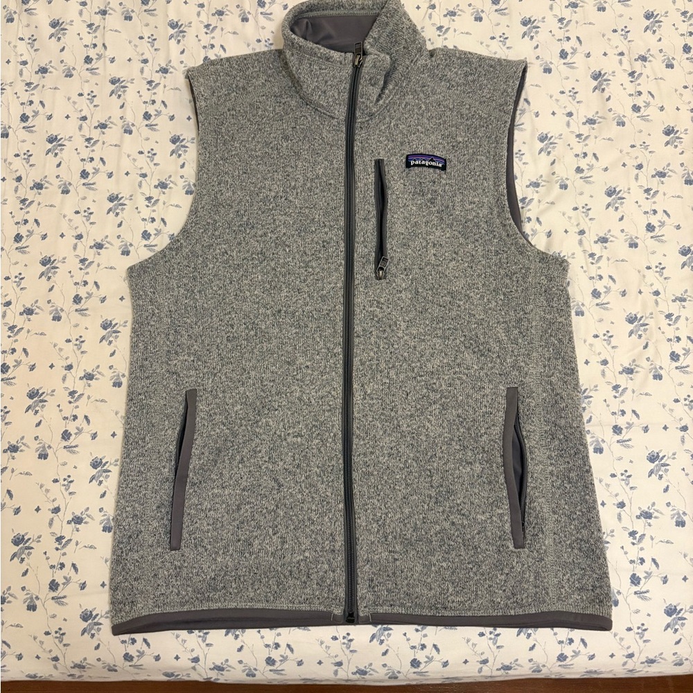 Patagonia Heather Gray Fleece Vest ~ Men’s Better Sweater Fleece Vest gently use
